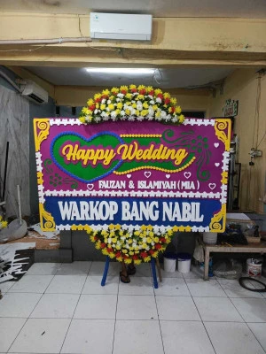 Papan Bunga di Kotasari Pusakanagara