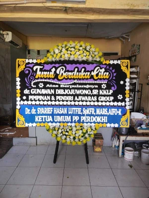 Papan Bunga di Kotasari Pusakanagara